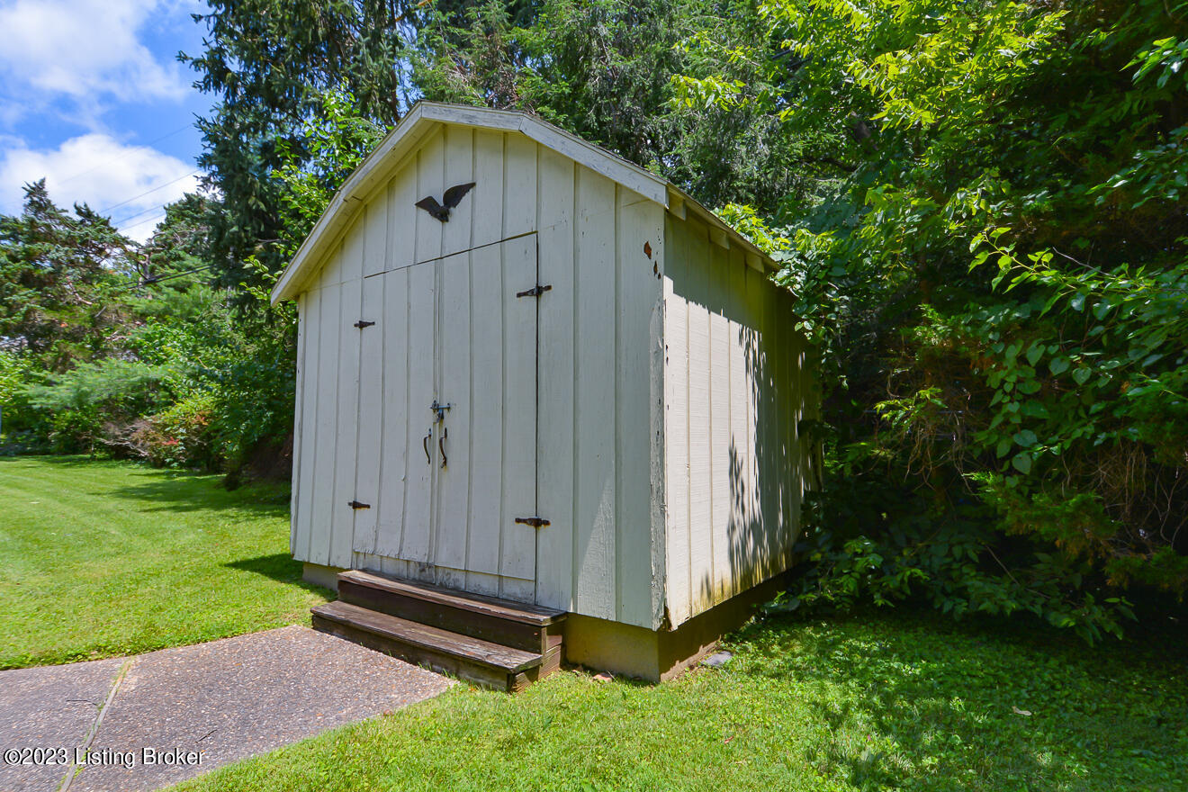 505 Brookview Road Louisville, KY 40207 - Photo 50 of 54 Storage Shed