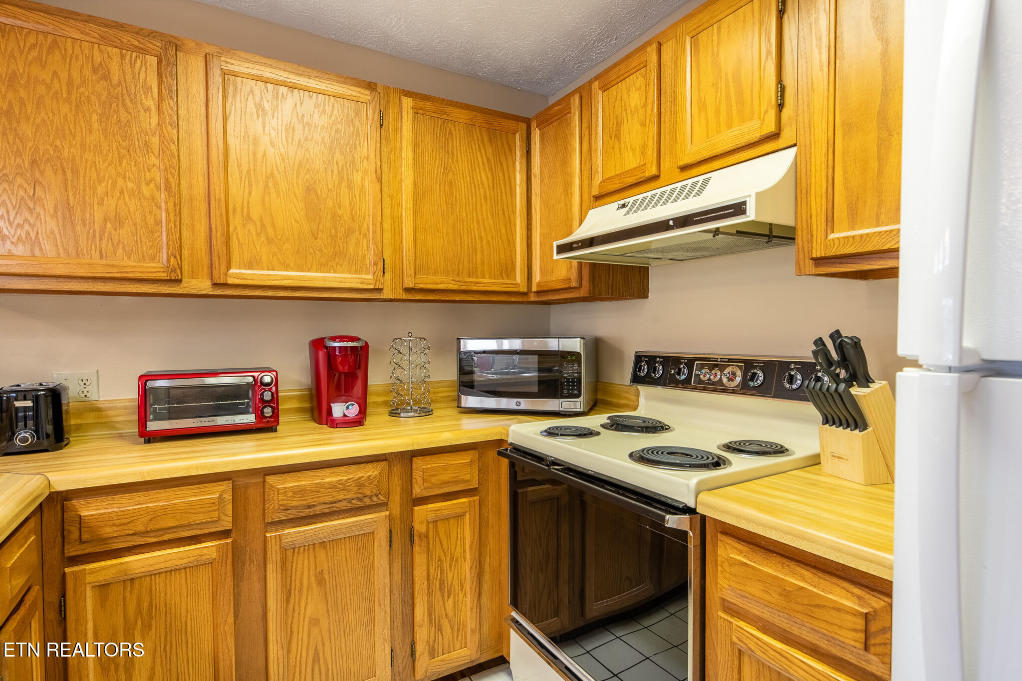 616 Turkey Nest Road, Unit 206 Gatlinburg, TN 37738 - Photo 12 of 24 DSC_5036-HDR