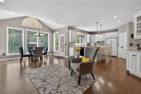 $675,000 | 17413 West 84th Street, Lenexa, KS 66219