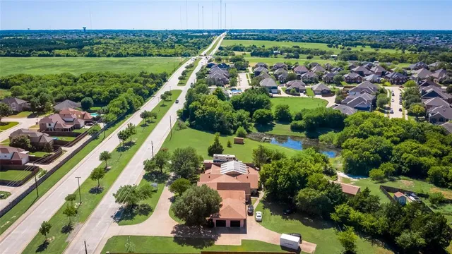 $1,200,000 | 1735 West Belt Line Road, DeSoto, TX 75115