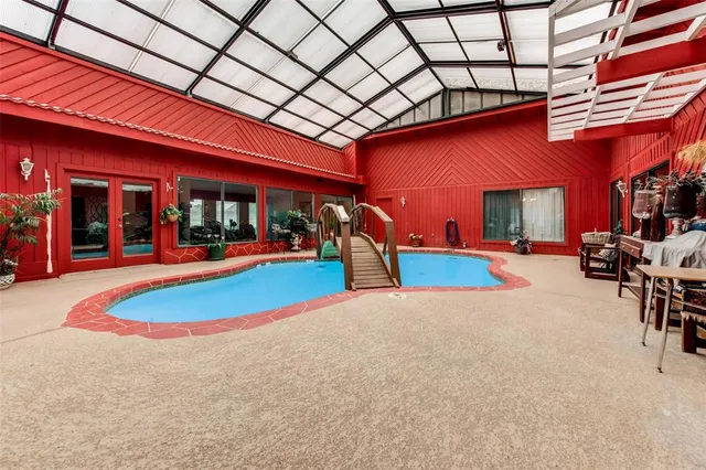 $1,200,000 | 1735 West Belt Line Road, DeSoto, TX 75115