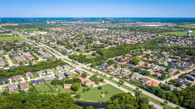 $1,200,000 | 1735 West Belt Line Road, DeSoto, TX 75115