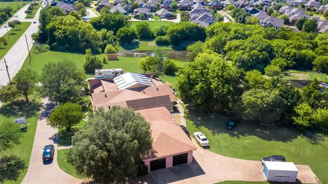 $1,200,000 | 1735 West Belt Line Road, DeSoto, TX 75115