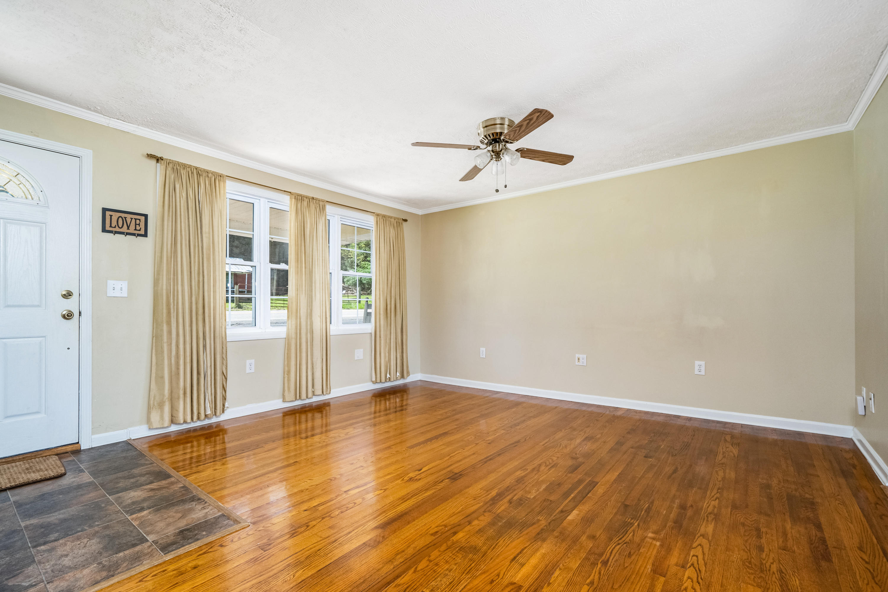 4716 Cherokee Road Jonesborough, TN 37659 - Photo 11 of 44 24