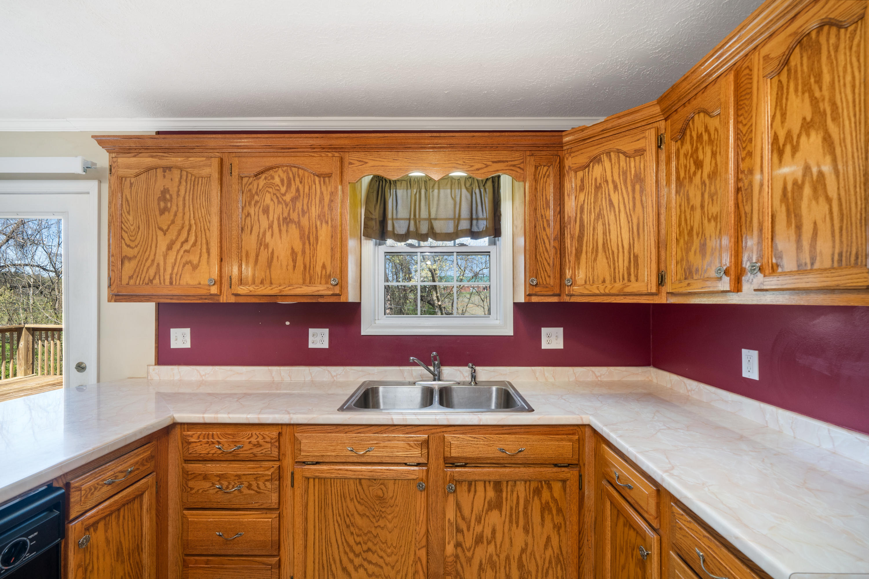 4716 Cherokee Road Jonesborough, TN 37659 - Photo 16 of 44 29