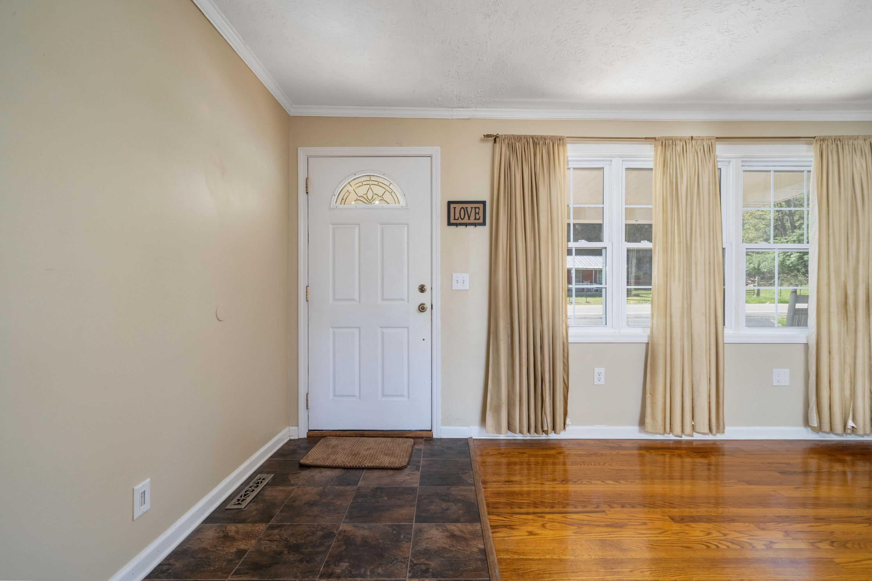 4716 Cherokee Road Jonesborough, TN 37659 - Photo 9 of 44 22