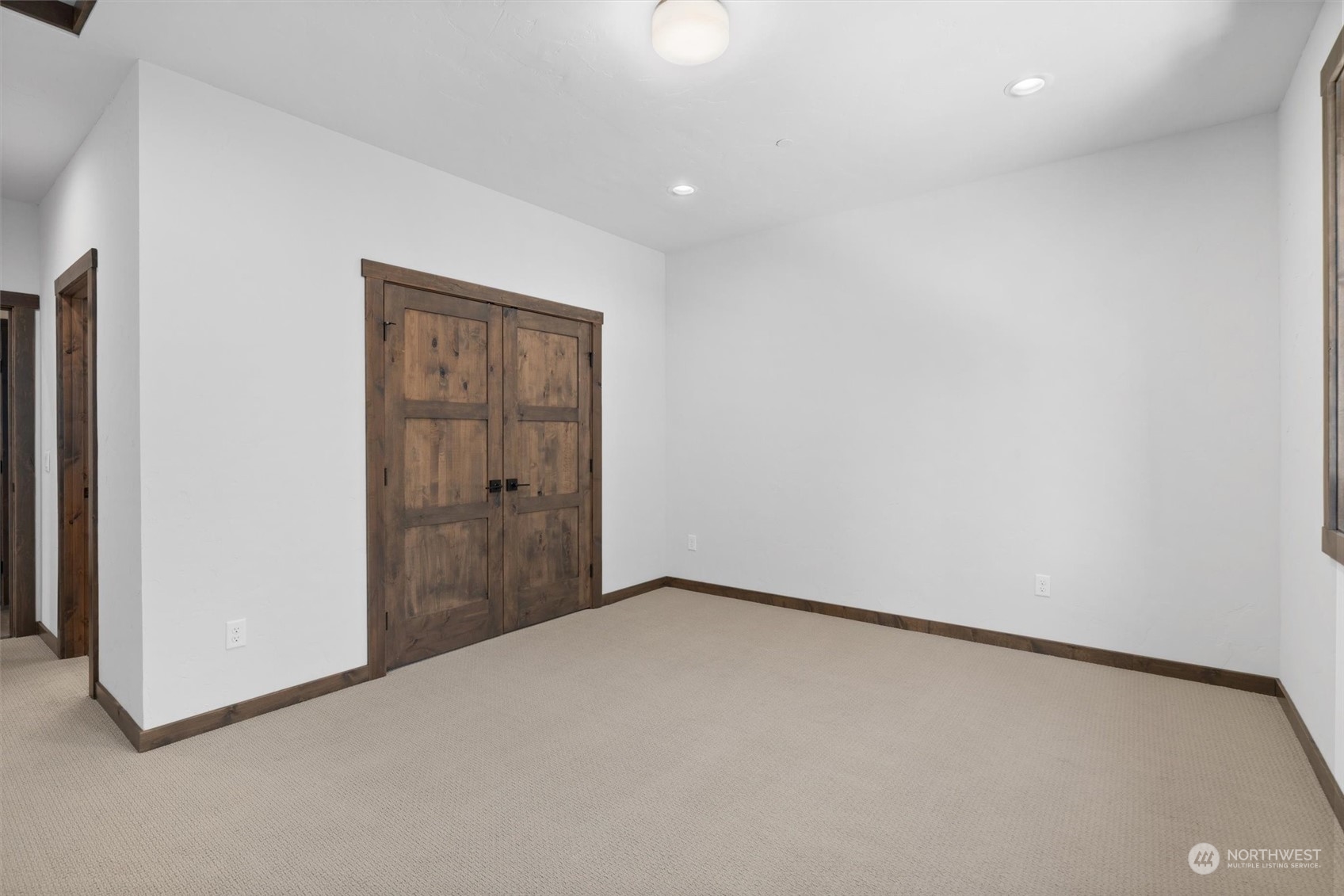 1810 Larkspur Loop Cle Elum, WA 98922 - Photo 25 of 35 a view of an empty room