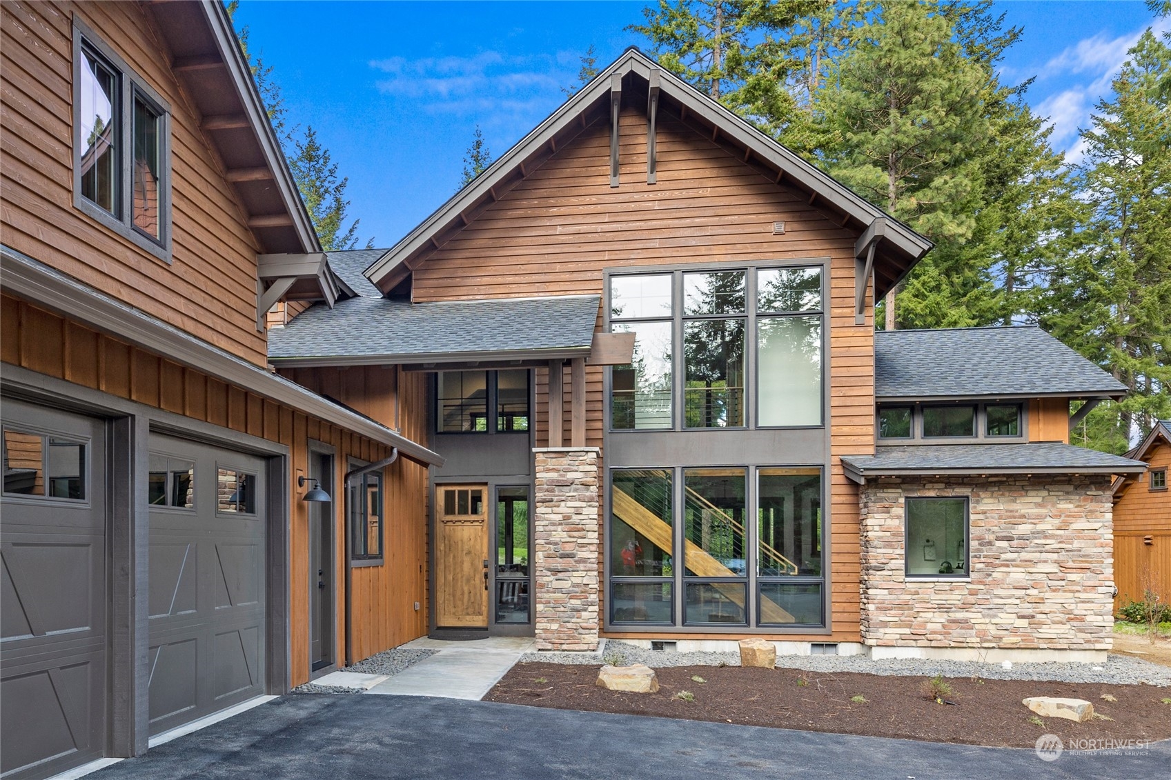 1810 Larkspur Loop Cle Elum, WA 98922 - Photo 35 of 35 a view of a house with wooden fence