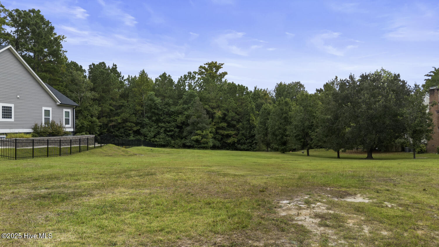 912 Greenway Road Jacksonville, NC 28546 - Photo 3 of 12 greenway-3