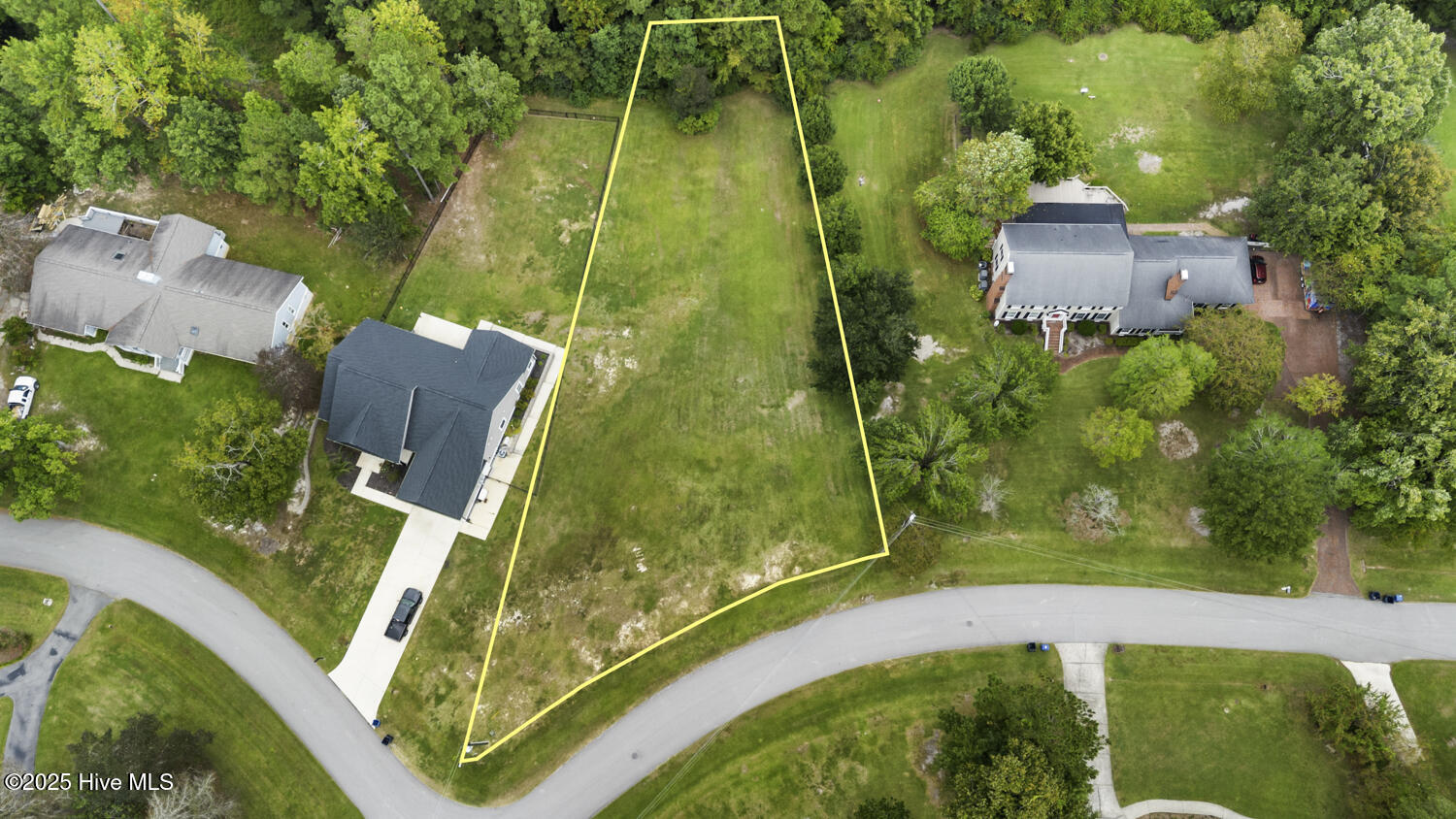 912 Greenway Road Jacksonville, NC 28546 - Photo 4 of 12 greenway-11