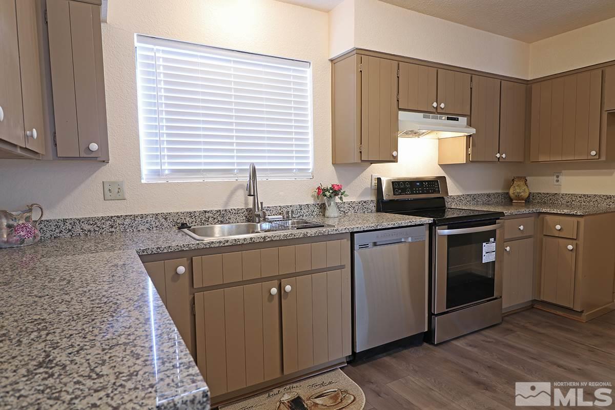 255 Courtney Lane Reno, NV 89523 - Photo 7 of 23 Photo 7