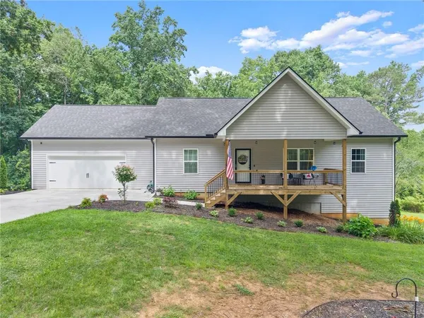 $469,900 | 7280 Log Cabin Road, Cumming, GA 30028