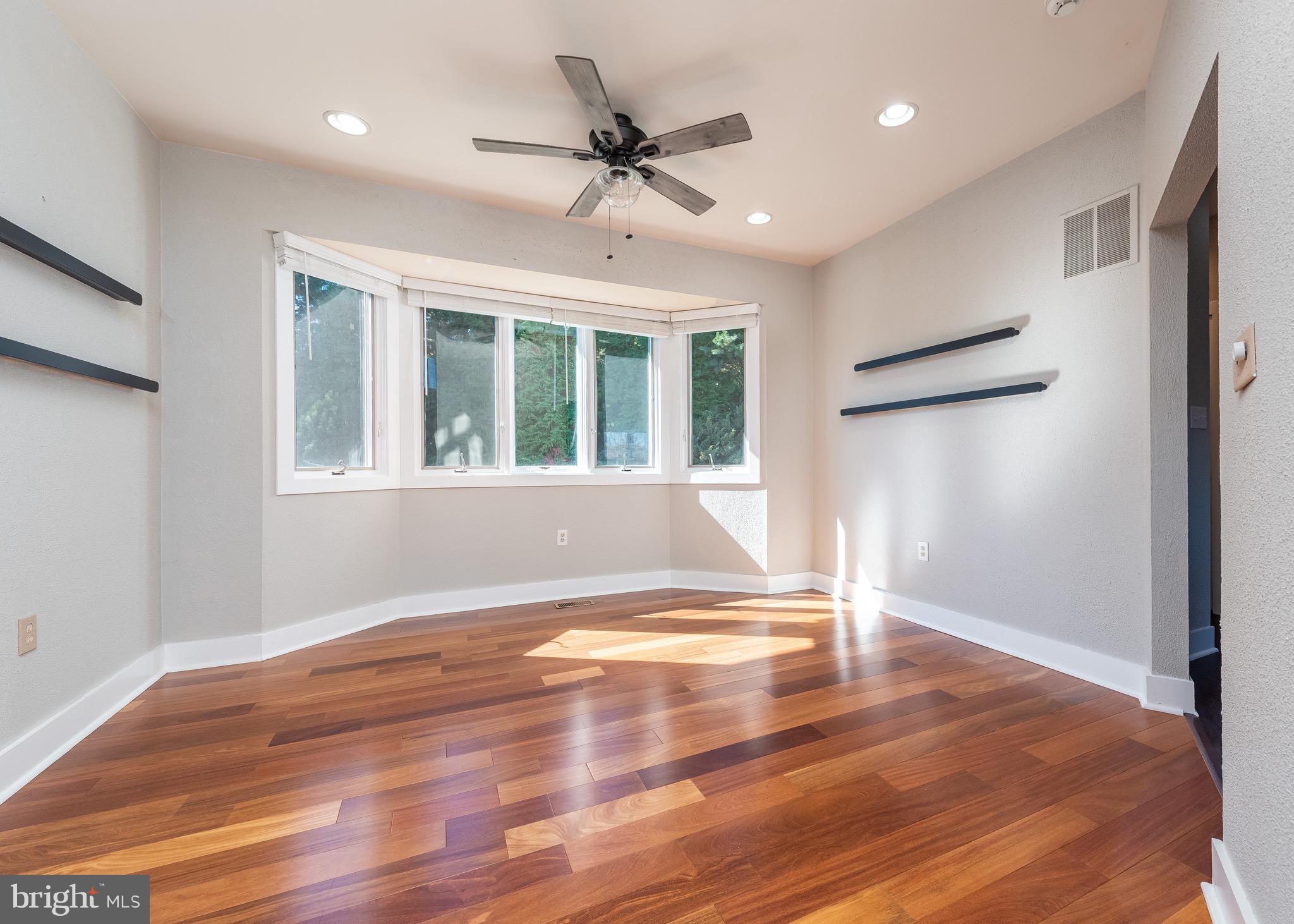 15432 Conrad Spring Road Boyds, MD 20841 - Photo 11 of 53
