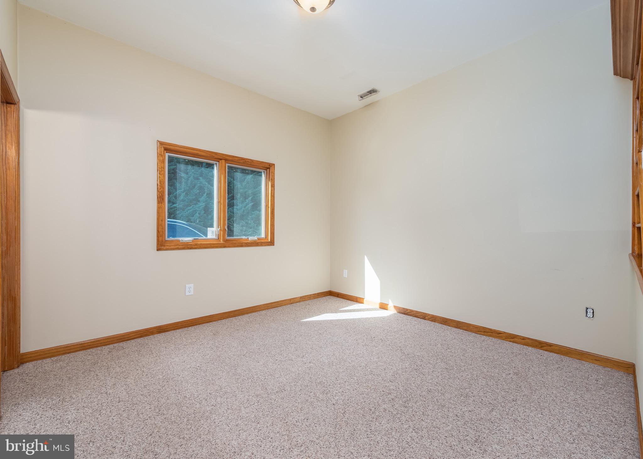 15432 Conrad Spring Road Boyds, MD 20841 - Photo 35 of 53