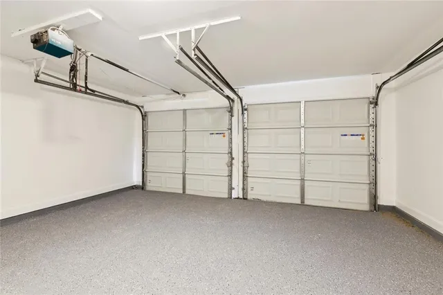 $2,400 | 3112 Primwood Drive, Harvey, LA 70058