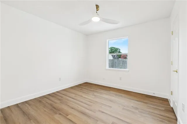 $2,400 | 3112 Primwood Drive, Harvey, LA 70058