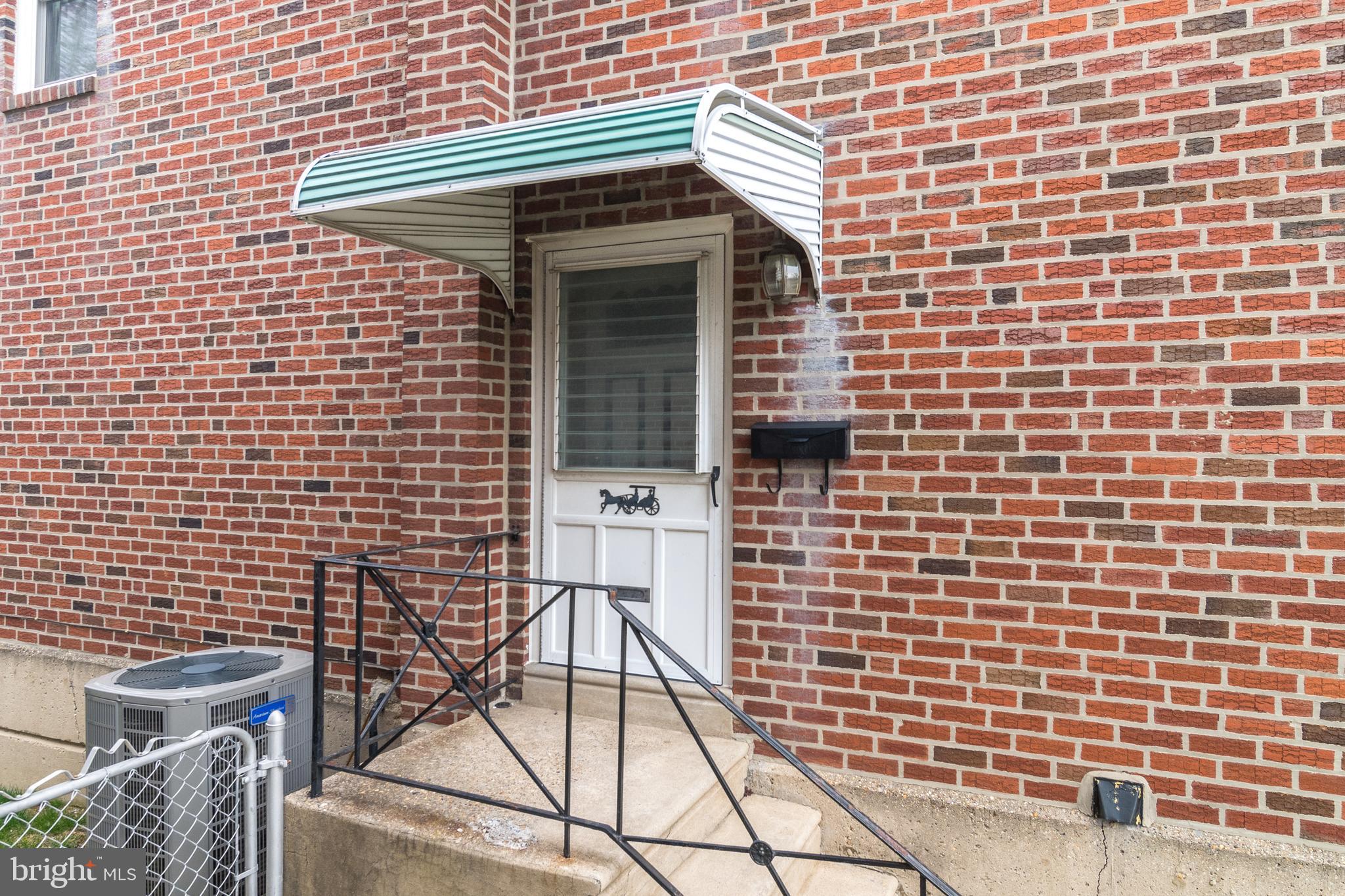 188 Hickory Hill Road Philadelphia, PA 19154 - Photo 2 of 37 Gallery Image 2