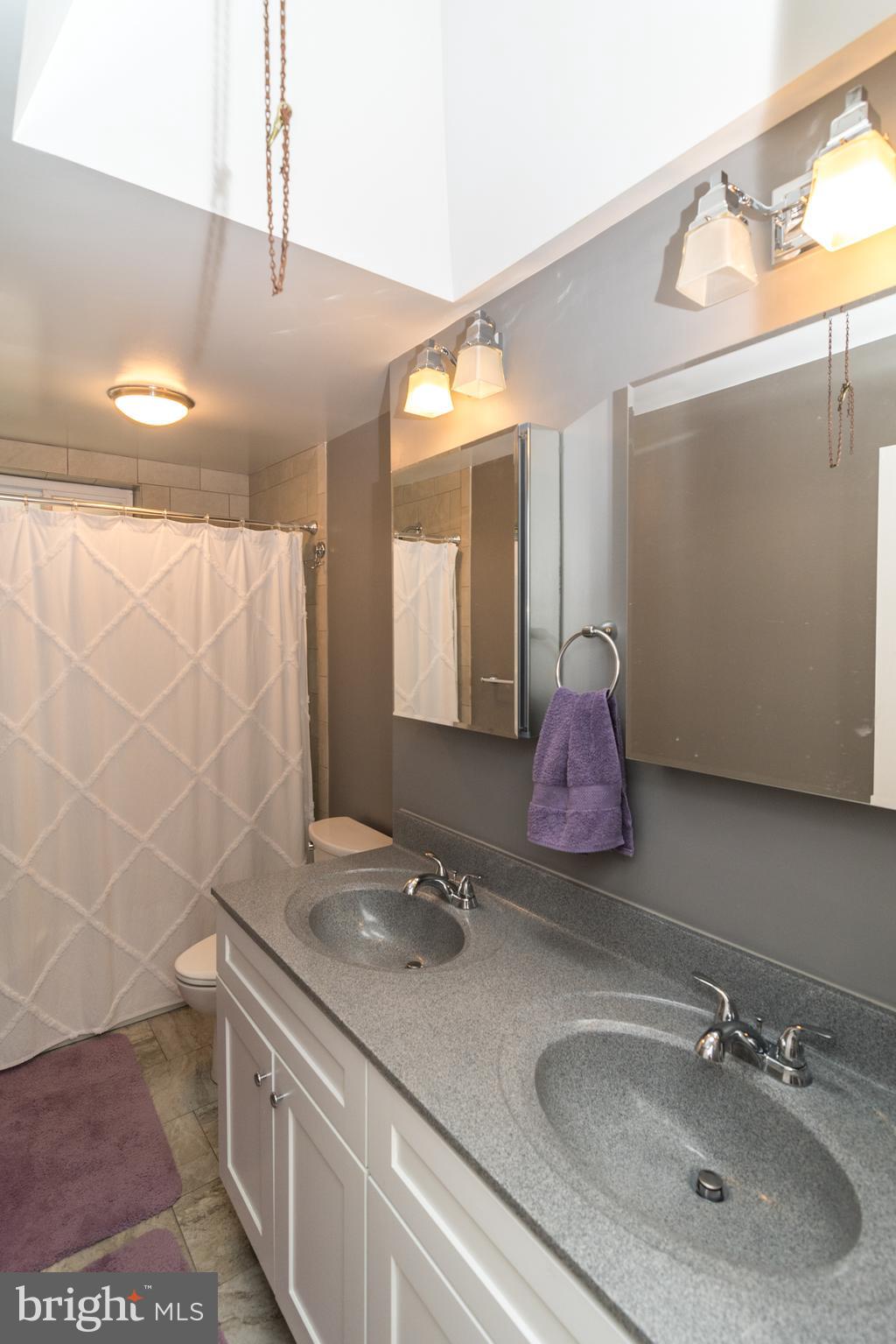 188 Hickory Hill Road Philadelphia, PA 19154 - Photo 20 of 37 Gallery Image 20