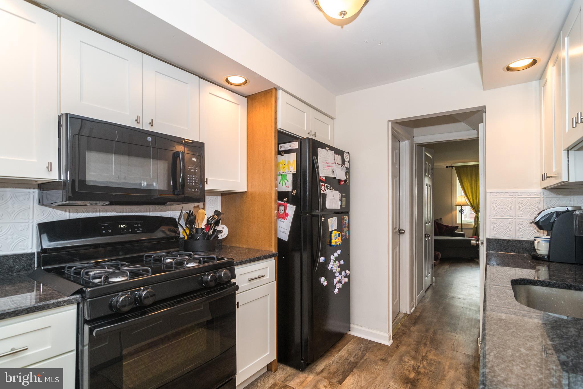 188 Hickory Hill Road Philadelphia, PA 19154 - Photo 9 of 37 Gallery Image 9