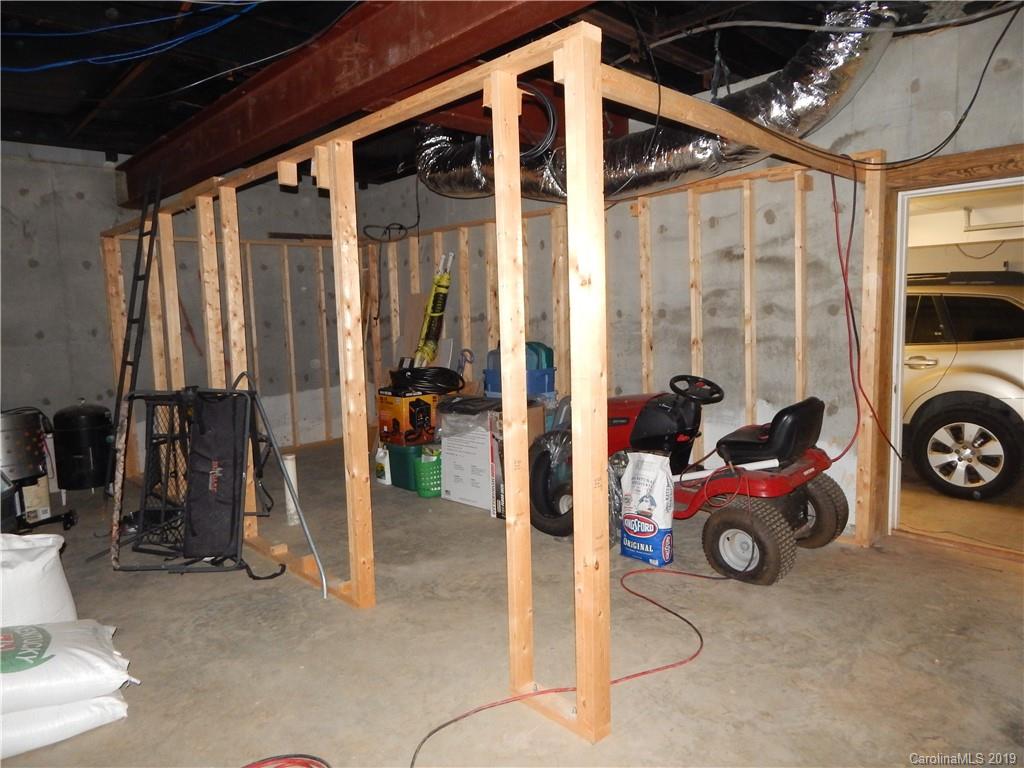306 Wallace Road Ellenboro, NC 28040 - Photo 36 of 40 Gallery Image 36