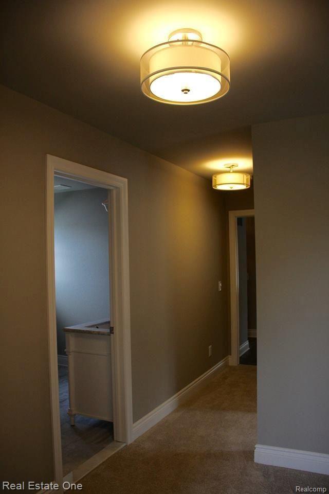 3286 Wakefield Road Berkley, MI 48072 - Photo 18 of 27 20228626_1582151118508377_6455792278464222245_n.jpg