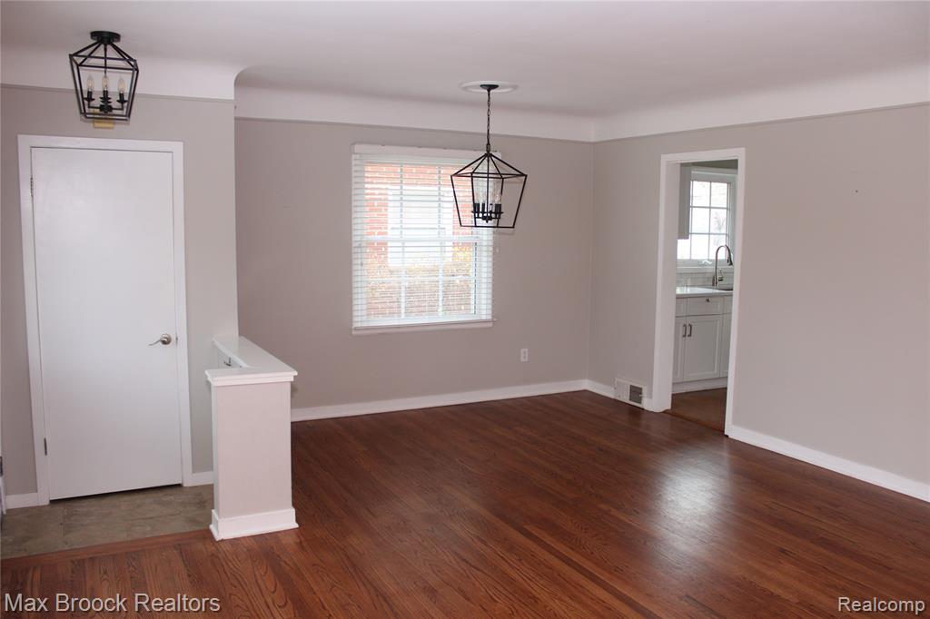 2100 Derby Road Birmingham, MI 48009 - Photo 11 of 16