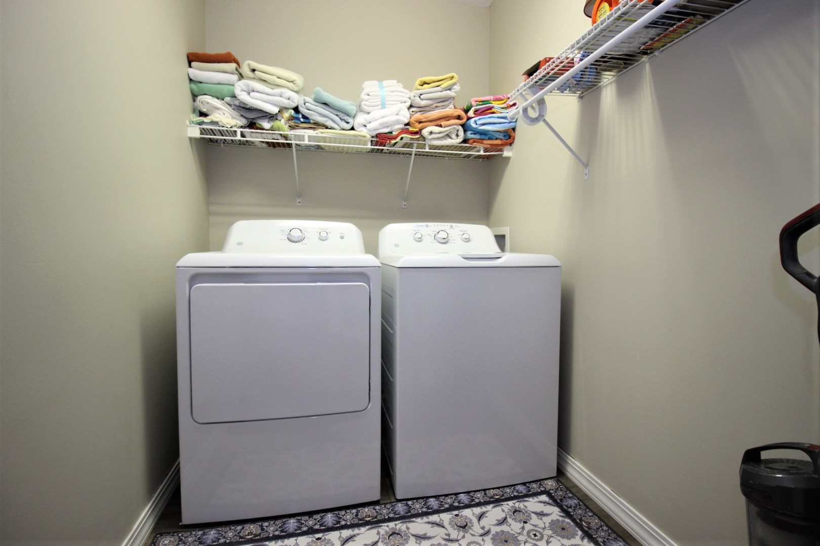 1409 Hull Street Normal, IL 61761 - Photo 23 of 29 a utility room with dryer and washer