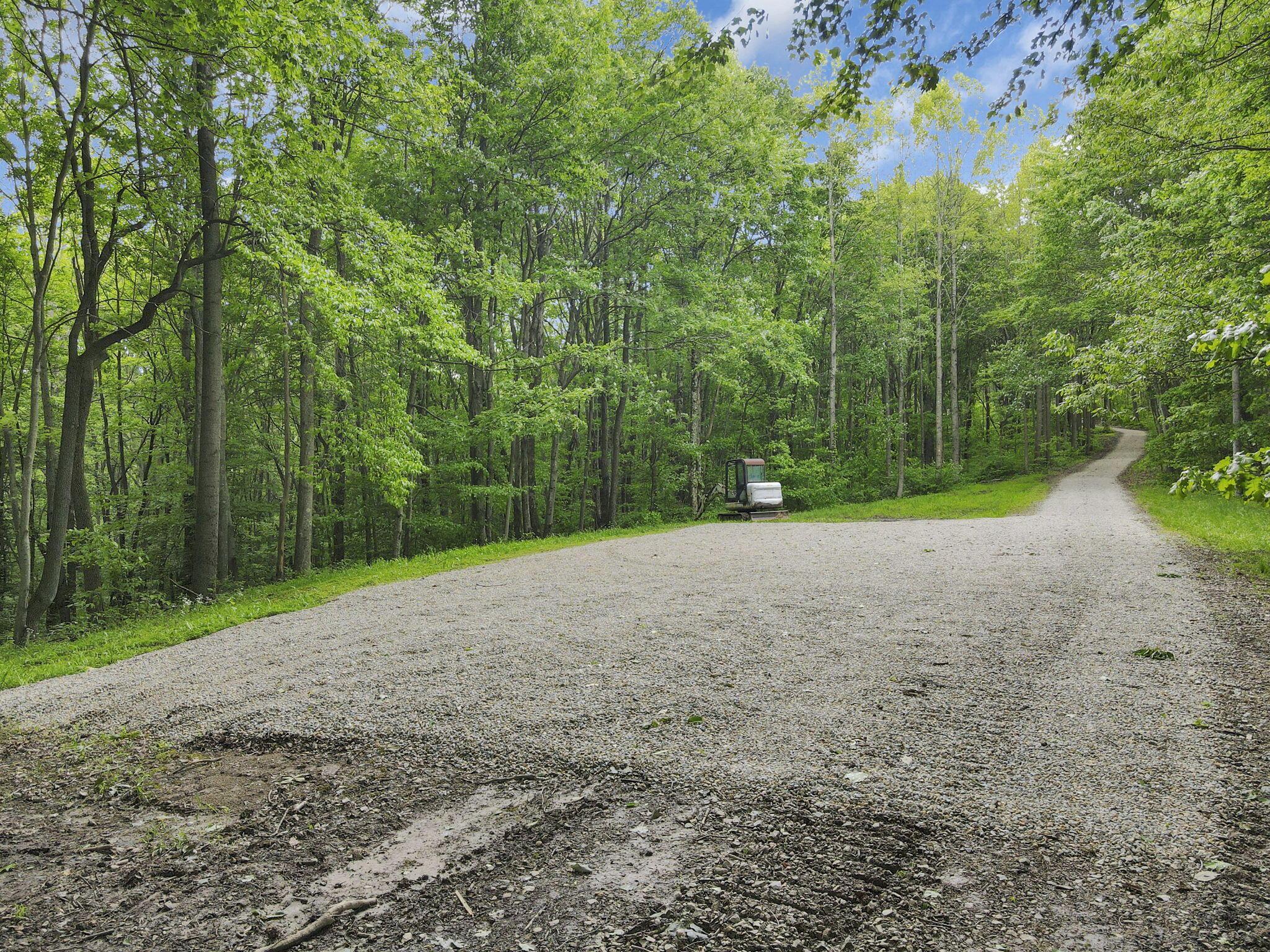 18000 Thompson Road Laurelville, OH 43135 - Photo 6 of 17 3-web-or-mls-DJI_0674