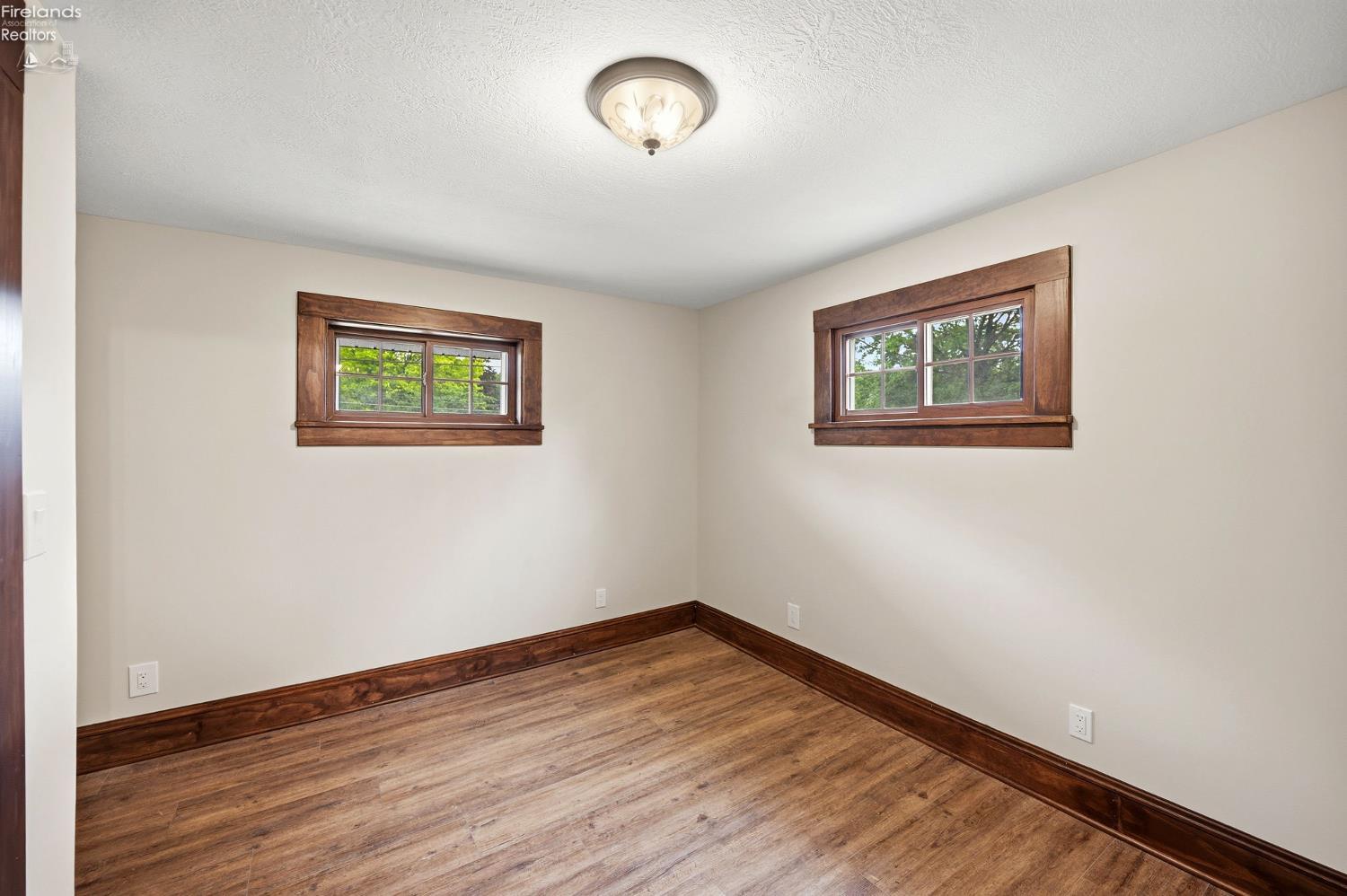 298 Substation Road Brunswick, OH 44212 - Photo 6 of 43 Gallery Image 6