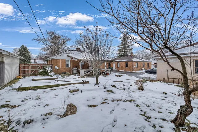 $249,900 | 818 East 11th Street, Lockport, IL 60441