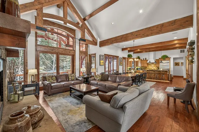 $2,388,000 | 24 Steelhead Court, Donnelly, ID 83615