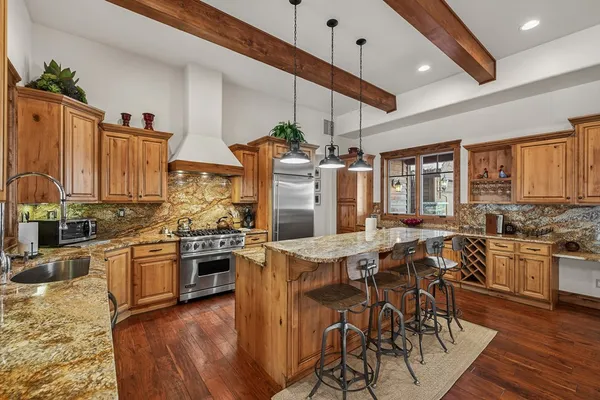 $2,388,000 | 24 Steelhead Court, Donnelly, ID 83615