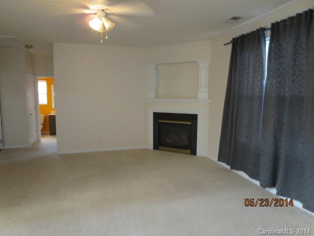 141 Bluffton Road Mooresville, NC 28115 - Photo 5 of 11 Gallery Image 5