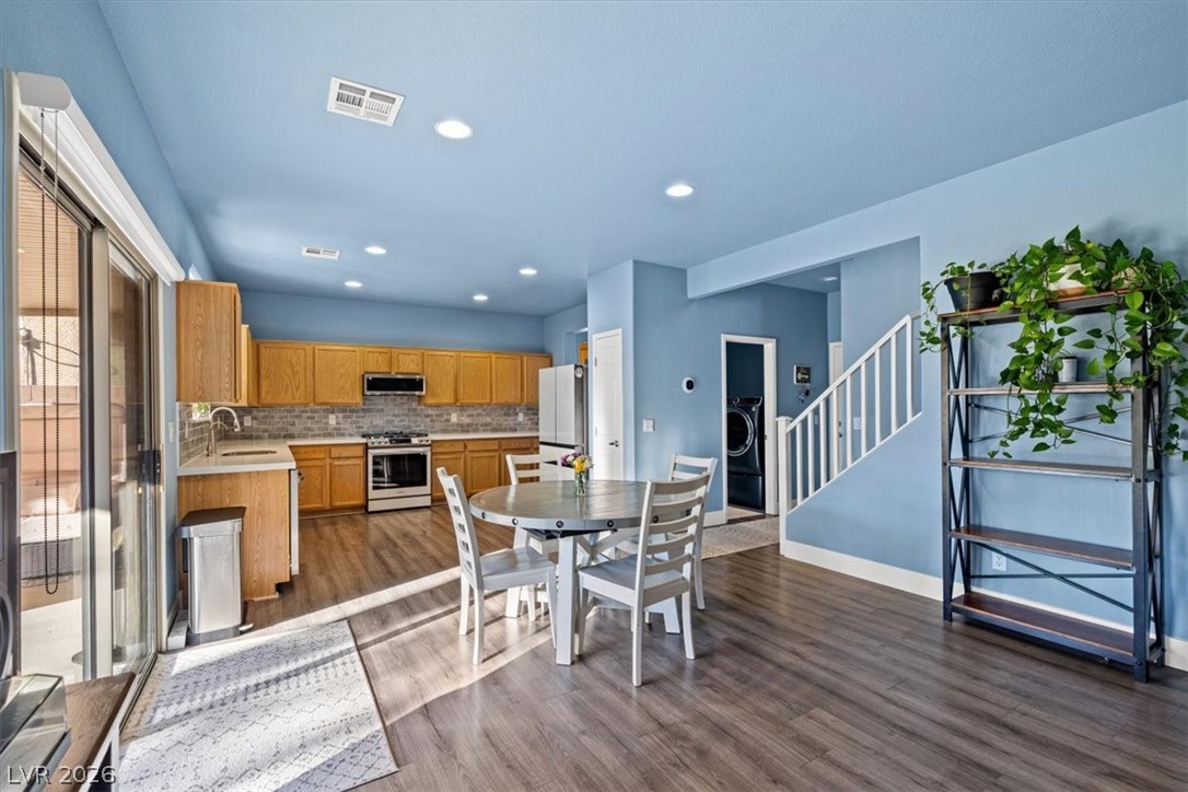 7313 Rietz Canyon Street Las Vegas, NV 89131 - Photo 17 of 54