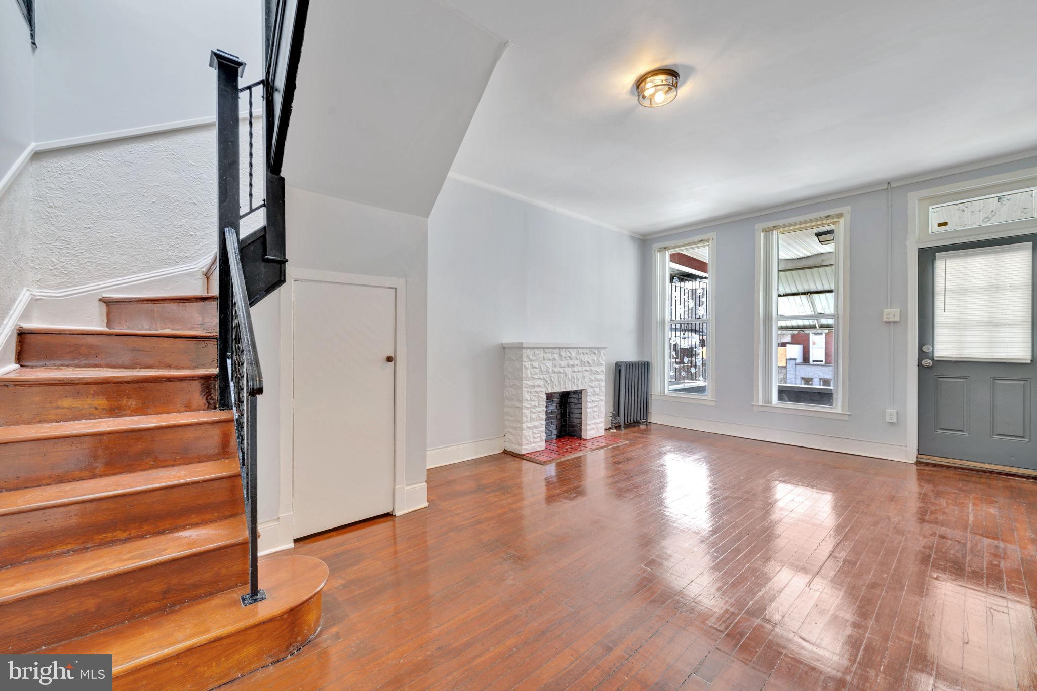 2822 Riggs Avenue Baltimore, MD 21216 - Photo 4 of 30