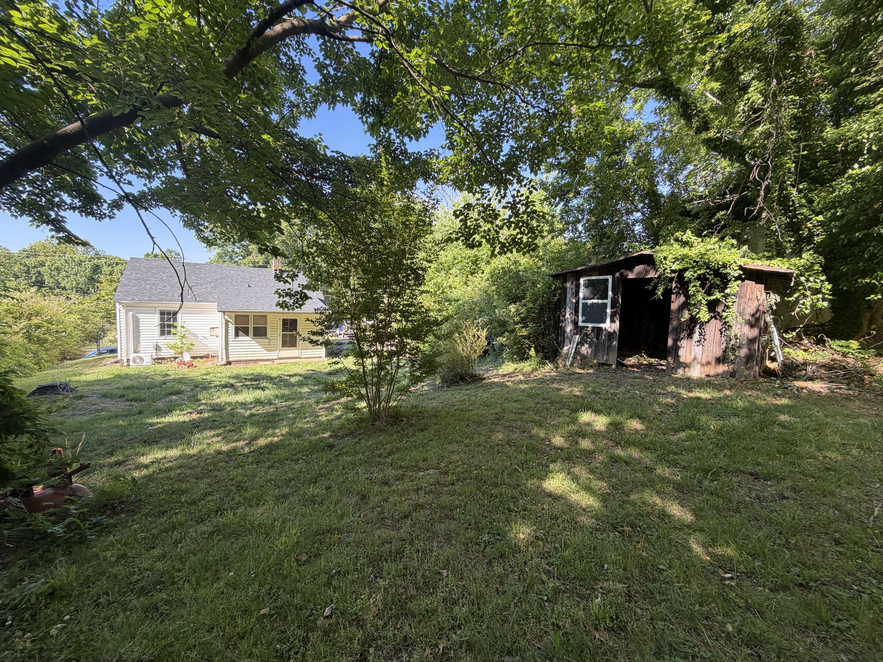 931 Myrtle Road Martinsville, VA 24112 - Photo 24 of 26 IMG_2032