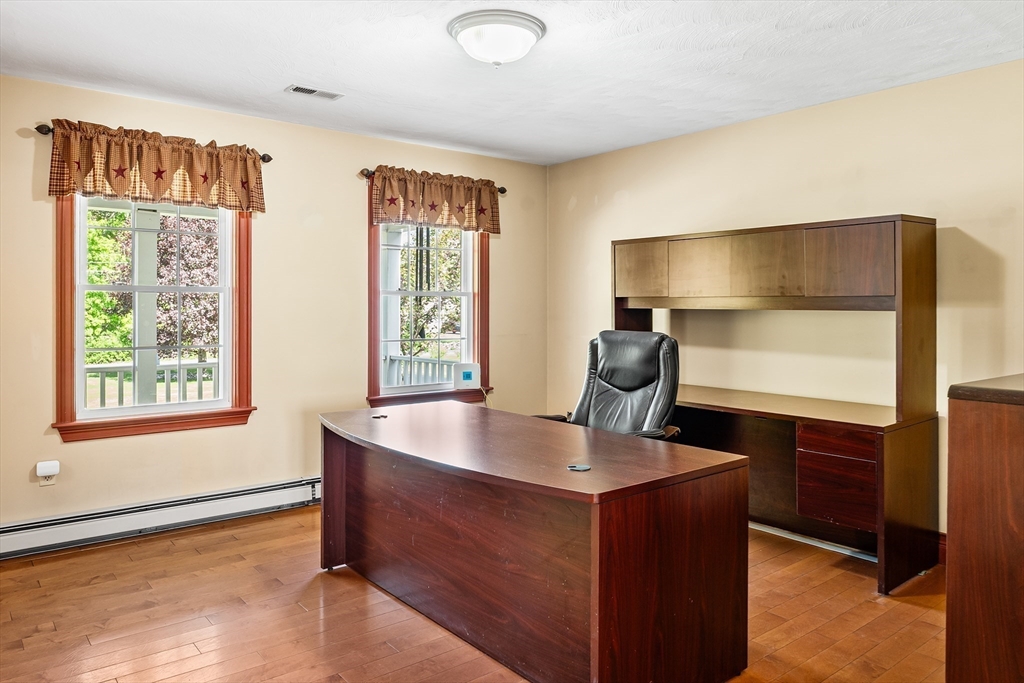 86 Mowry Street Mendon, MA 01756 - Photo 9 of 38