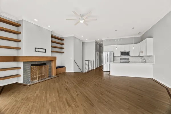 $3,800 | 2625 West Chicago Avenue, Unit 4, Chicago, IL 60622