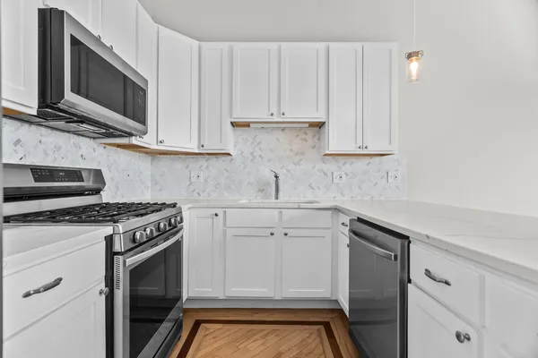 $3,800 | 2625 West Chicago Avenue, Unit 4, Chicago, IL 60622