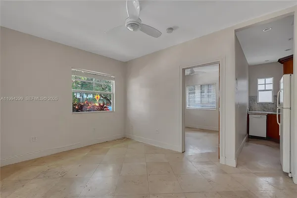 $2,200 | 814 Lenox Avenue, Unit 1, Miami Beach, FL 33139
