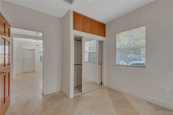 $2,200 | 814 Lenox Avenue, Unit 1, Miami Beach, FL 33139