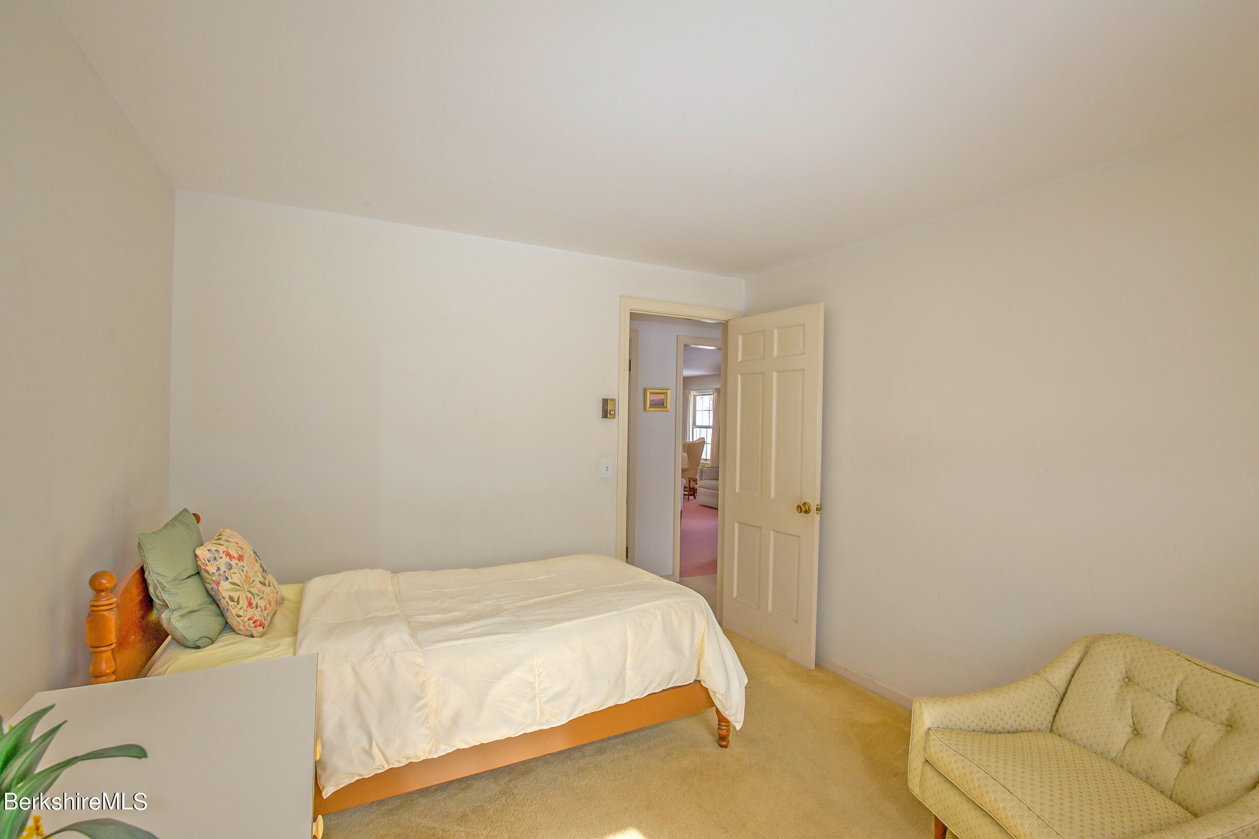 60 King William Road Lenox, MA 01240 - Photo 14 of 35 Bed 1