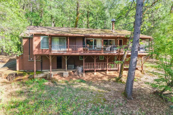 $295,000 | 18841 Lower Salt Creek Road, Lakehead, CA 96051