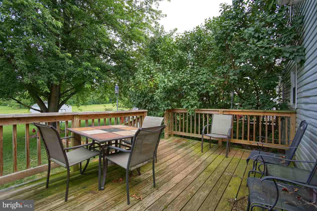 11 Furman Road Dillsburg, PA 17019 - Photo 2 of 20 Gallery Image 2