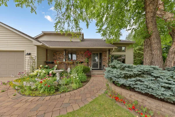 $489,900 | 6 Green Haven Bay, Unit BAY, Faribault, MN 55021