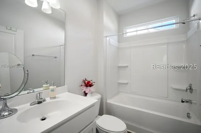 $419,990 | 5 Woodland Court, Bluffton, SC 29910