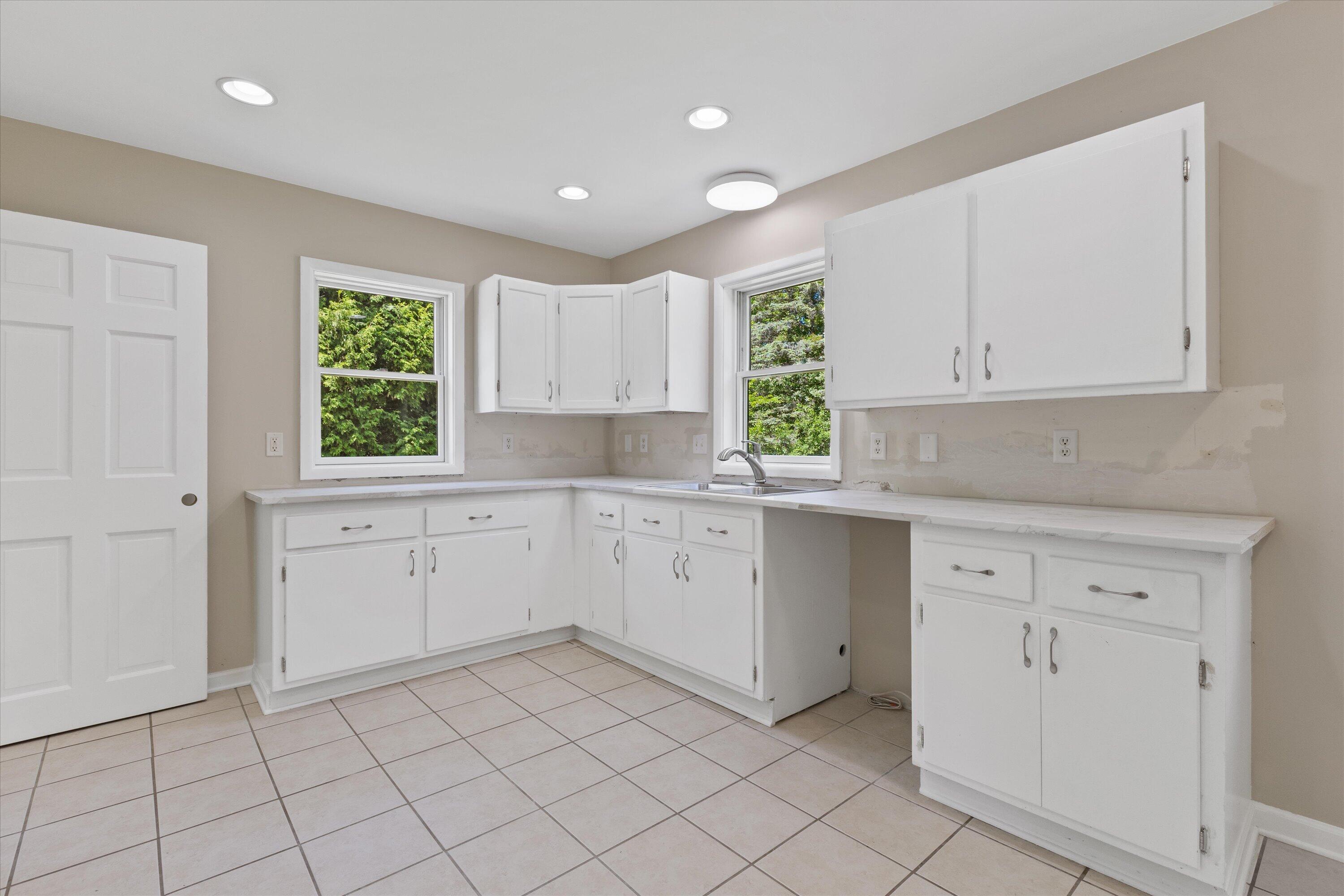 340 Old Green Bay Road Somers, WI 53144 - Photo 23 of 55 Kitchen