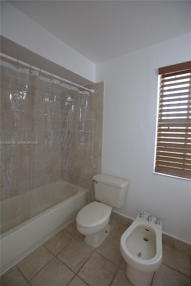 6475 Southwest 129th Avenue Miami, FL 33183 - Photo 35 of 43
