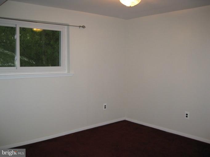 4116 Roberts Road Fairfax, VA 22030 - Photo 15 of 17 Bedroom