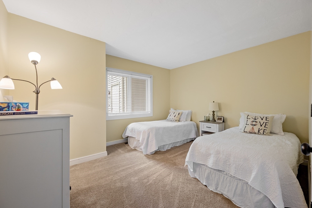 701 Beacon Park Road, Unit 701 Webster, MA 01570 - Photo 14 of 36